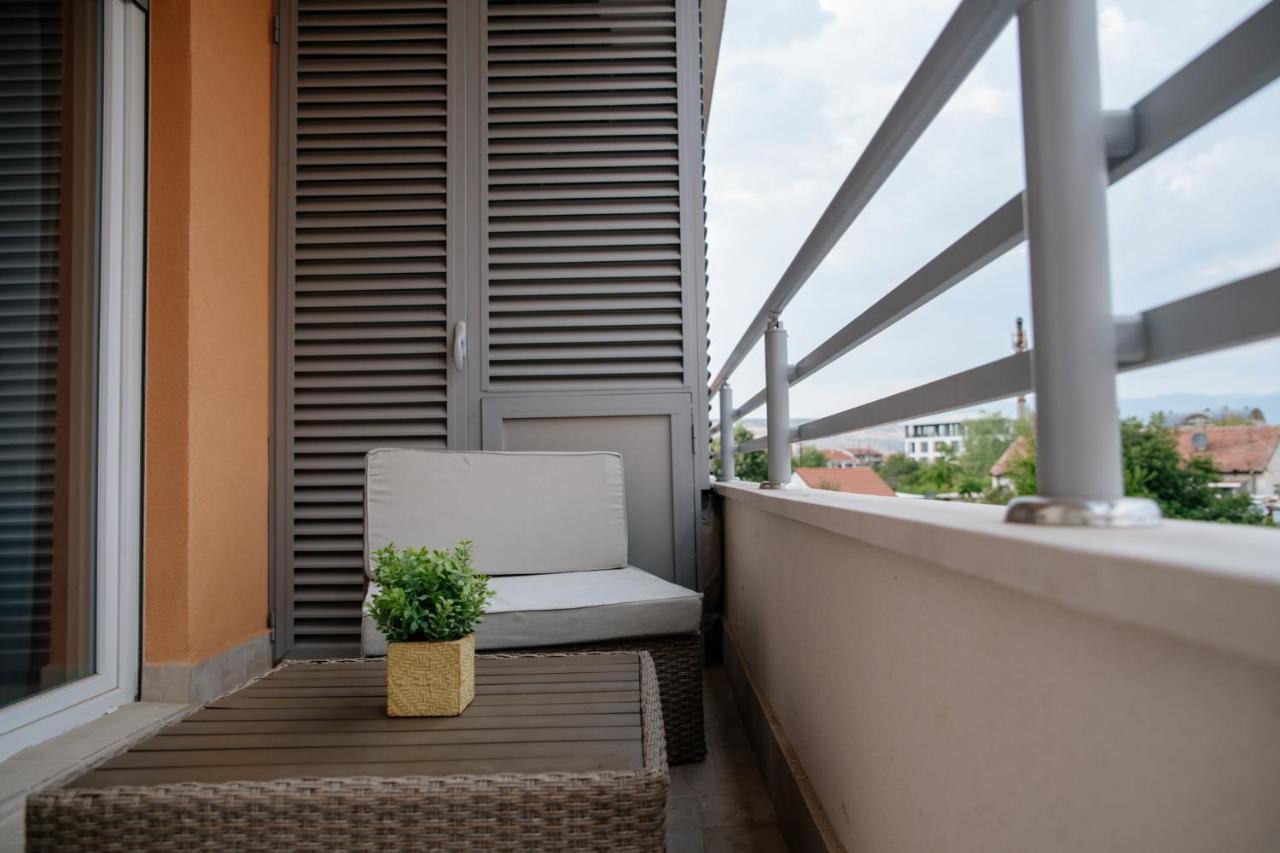 Comfortable Apartment At City Quart Podgorica Exterior photo